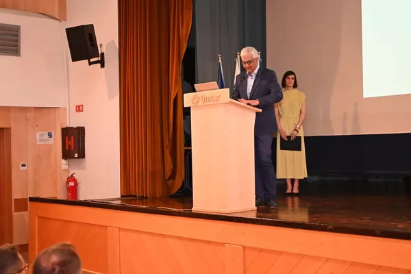 Utrinki s konference