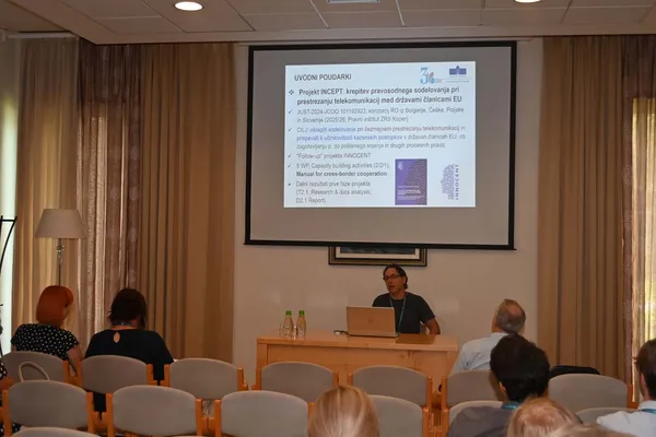 Utrinki s konference
