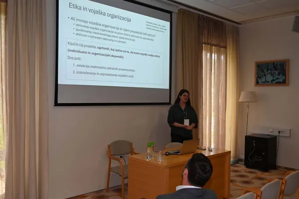 Utrinki s konference