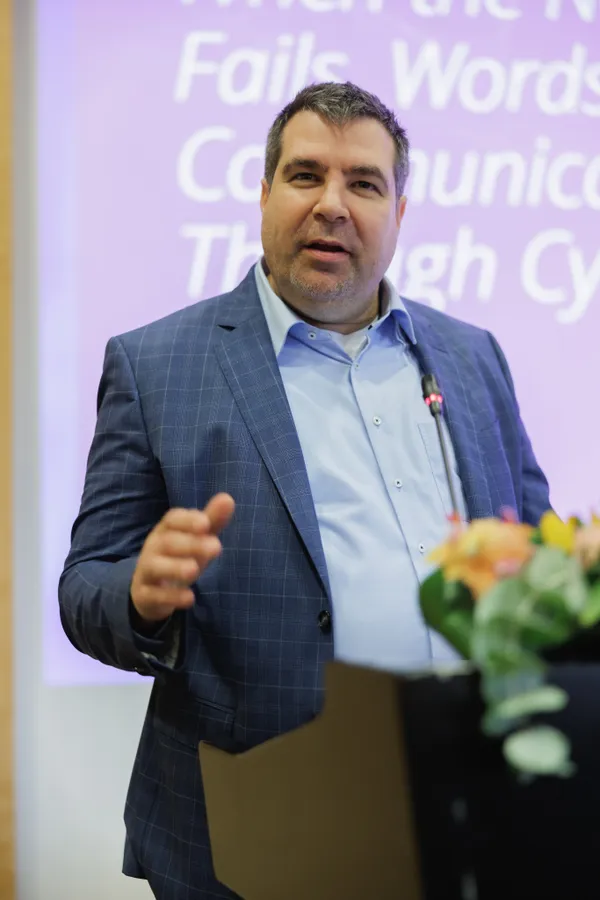 Utrinki s konference