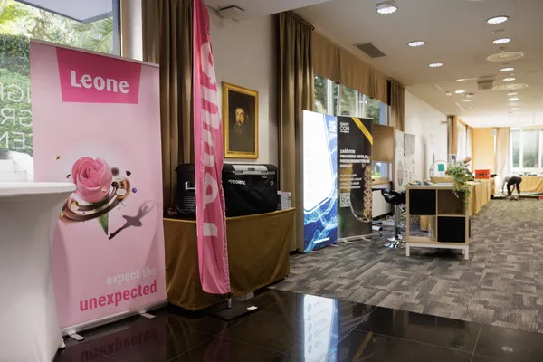 Utrinki s konference