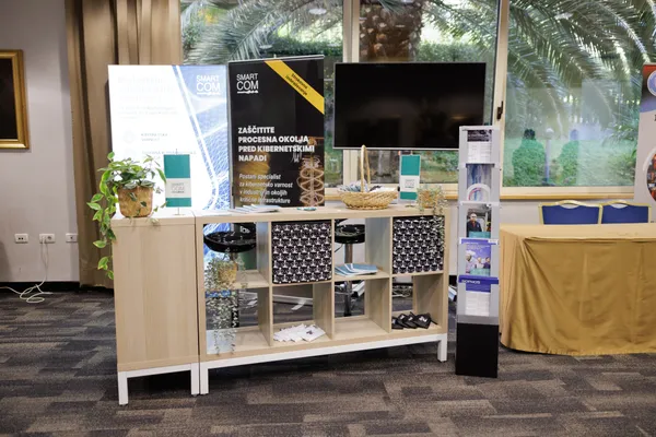 Utrinki s konference