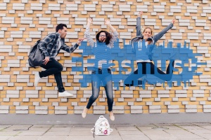 Online Erasmus informativni dan