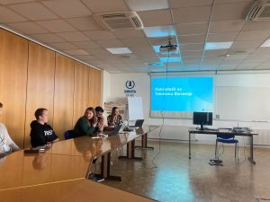 Projekt: Varno v kibernetskem prostoru