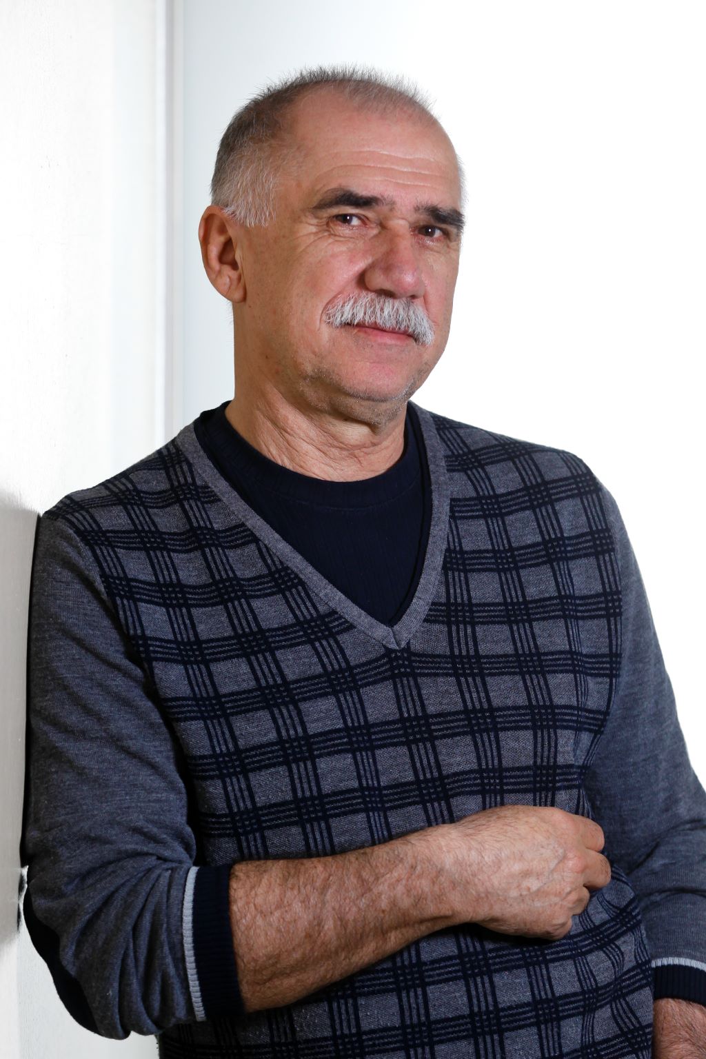 dr. Peter Umek